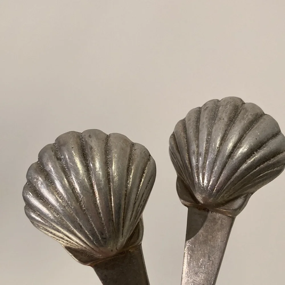 Vintage Mariposa serving set seashells handle aluminum